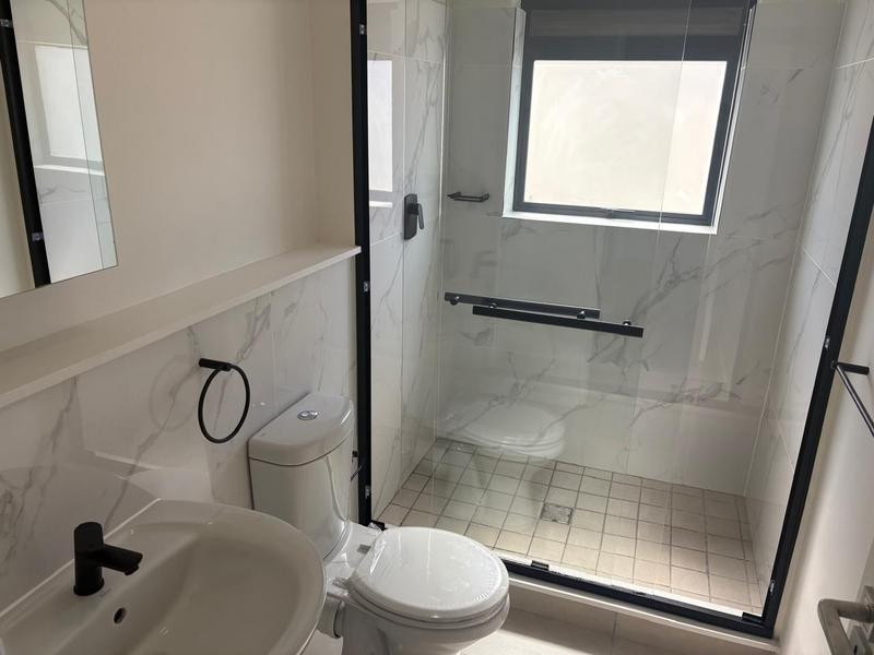 To Let 1 Bedroom Property for Rent in Richwood Western Cape